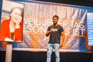 Biyon Autogrammstunde im Studio4.DIGITAL