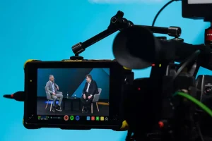 Closeup Kamera Bildschirm während Aufnahme eines Talks