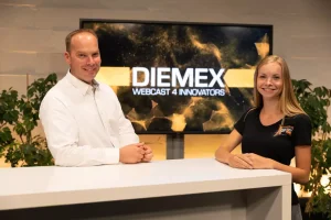 Dirk und Denise von GO4IT im Studio